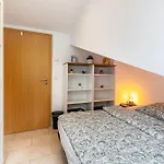 Mit 3 Schlafzimmern Solingen