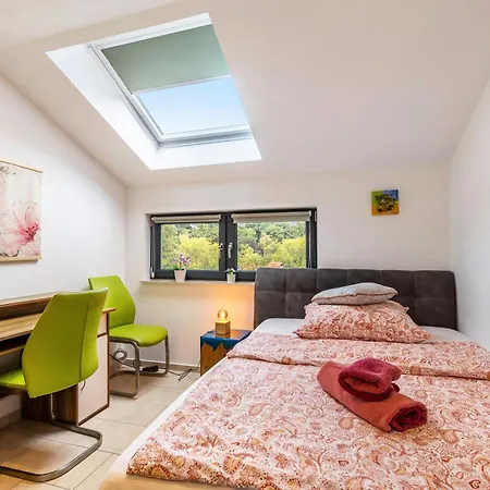 Mit 3 Schlafzimmern * Σόλινγκεν