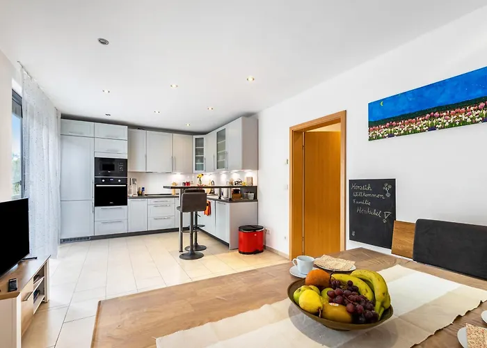 Mit 3 Schlafzimmern Solingen