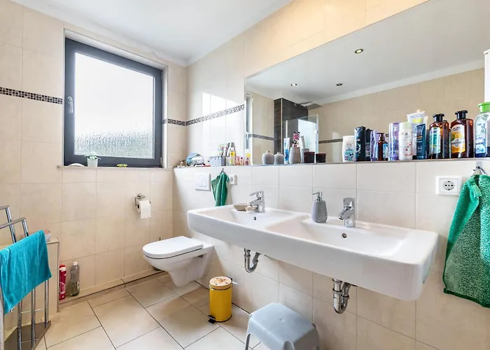 Appartement Mit 3 Schlafzimmern *